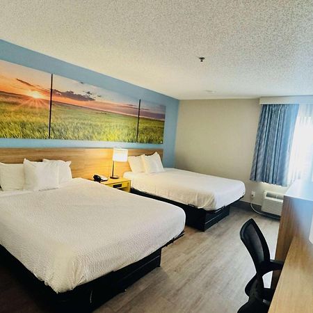 Days Inn By Wyndham Shawnee Buitenkant foto