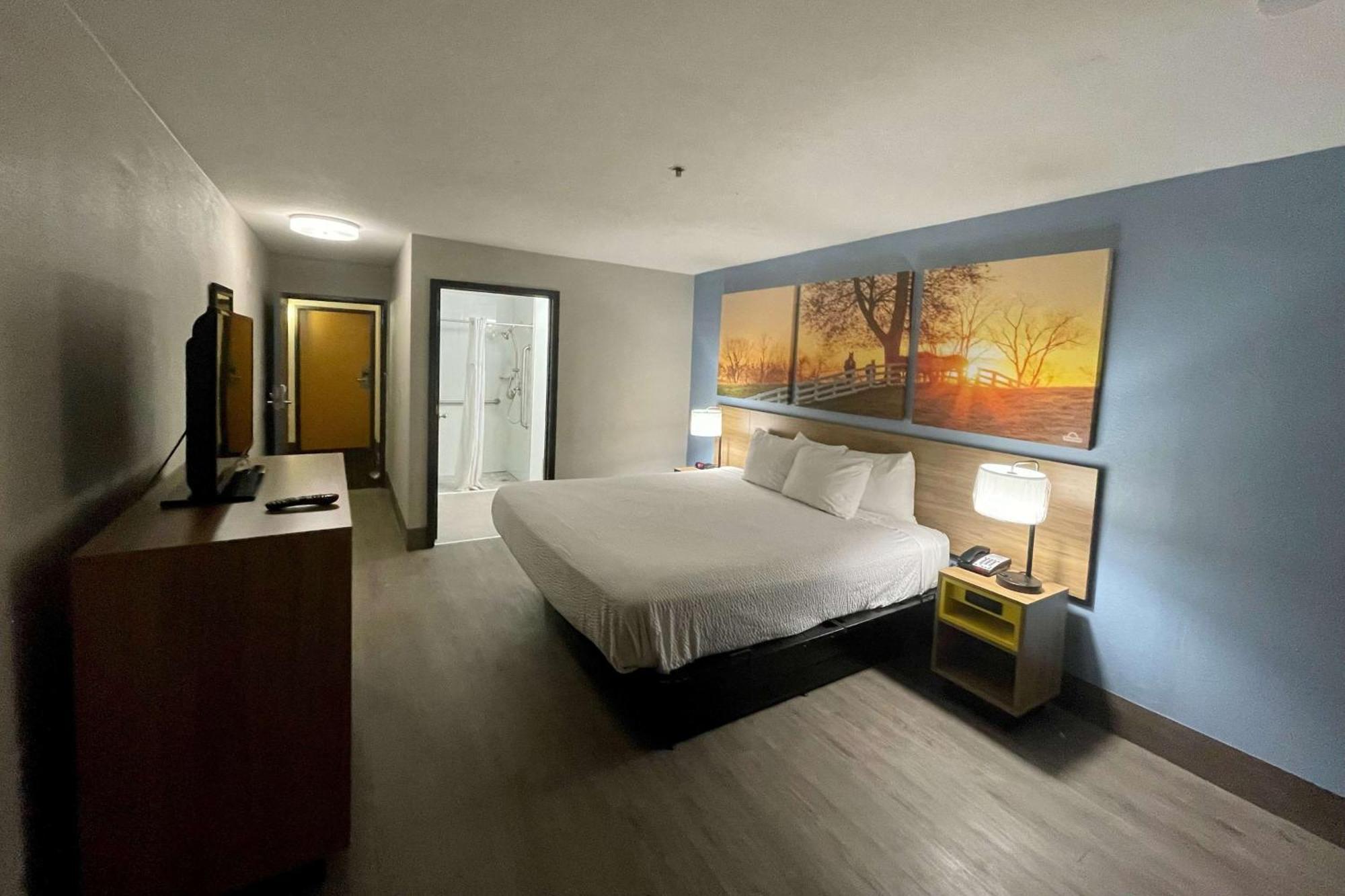 Days Inn By Wyndham Shawnee Buitenkant foto